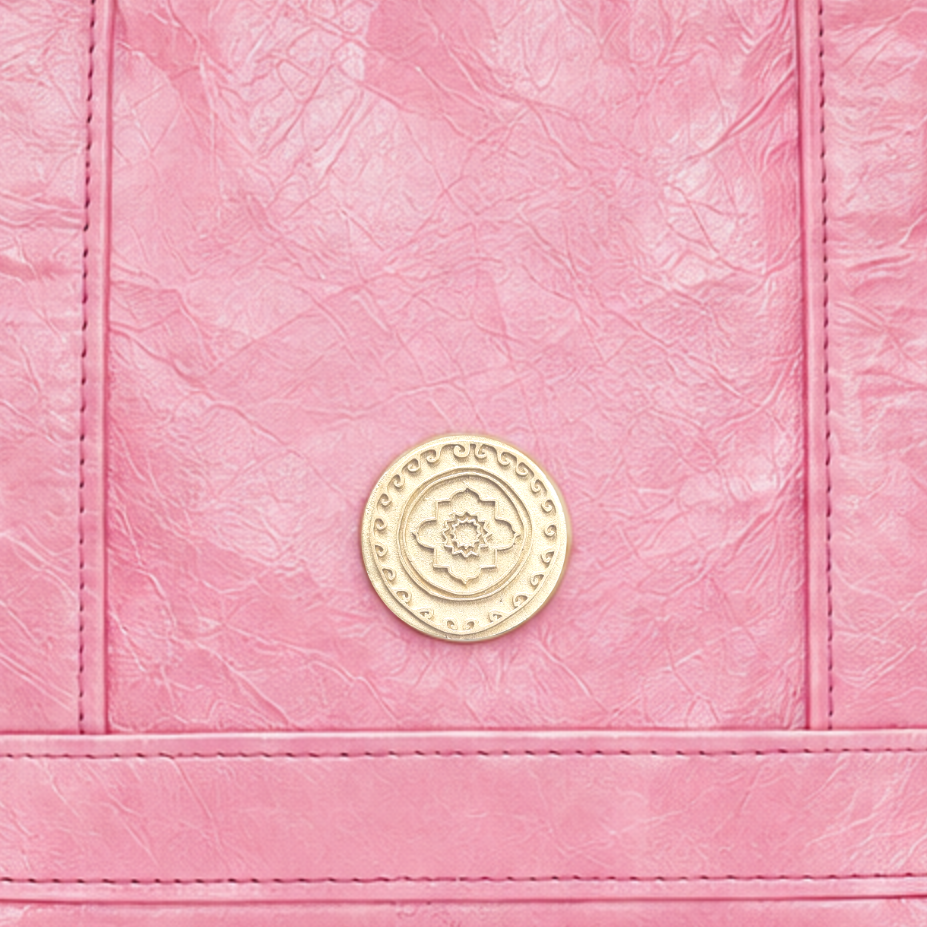 Micro Cosima Tote Baby Pink coin detail
