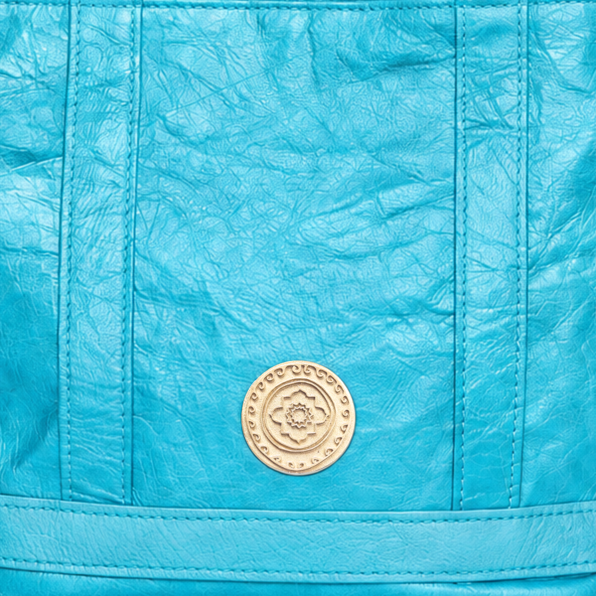 Mini Cosima Tote Turquoise coin detail